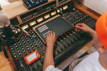 community-local-radio-station-mixer-with-space
