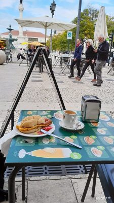 View over Martim Moniz Squarem Cafe A Tendinha Do Rossio